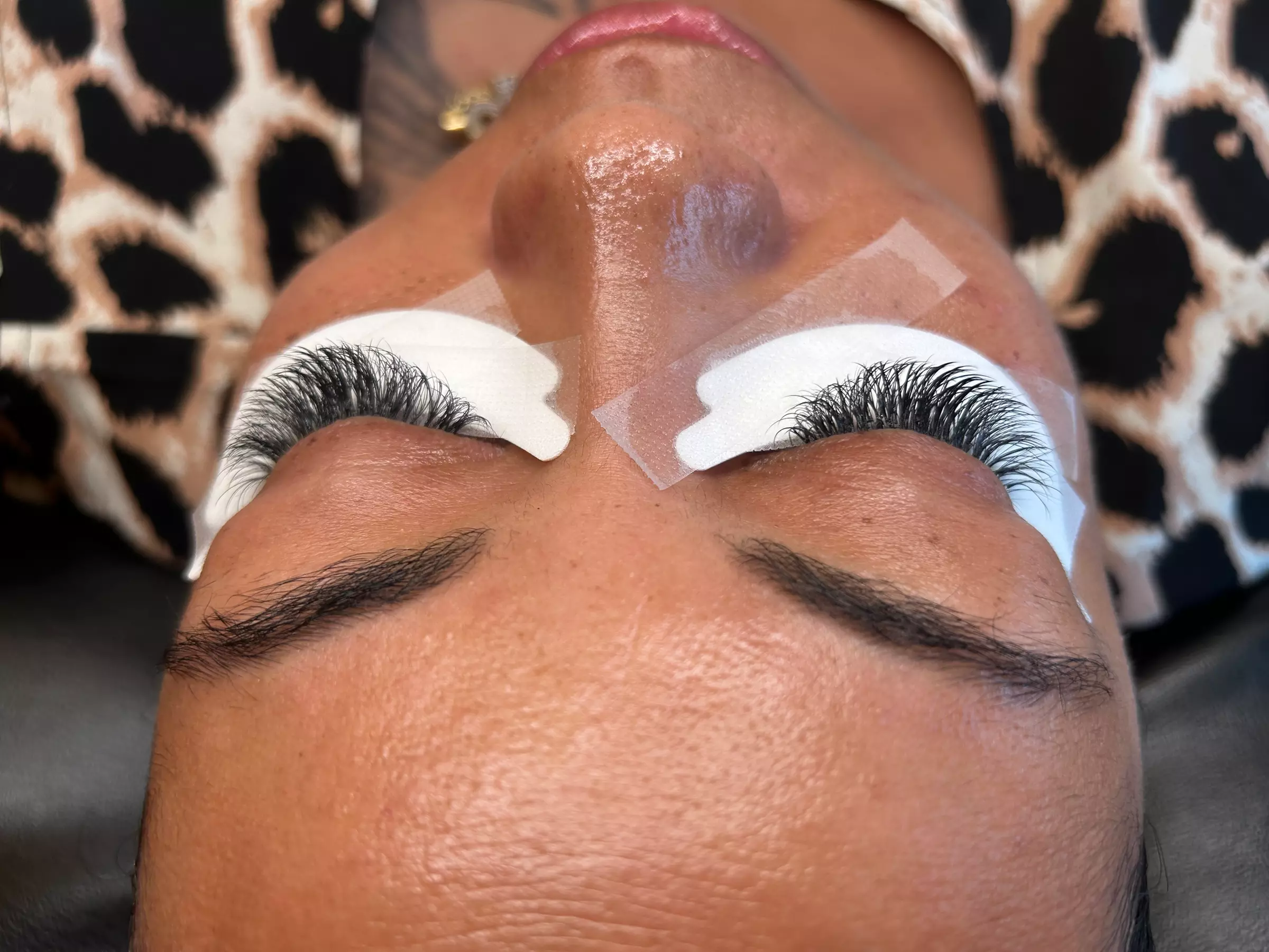 Up to 40% Off on Eyelash Extensions at BeSkintiful Makeup And Facial Bar