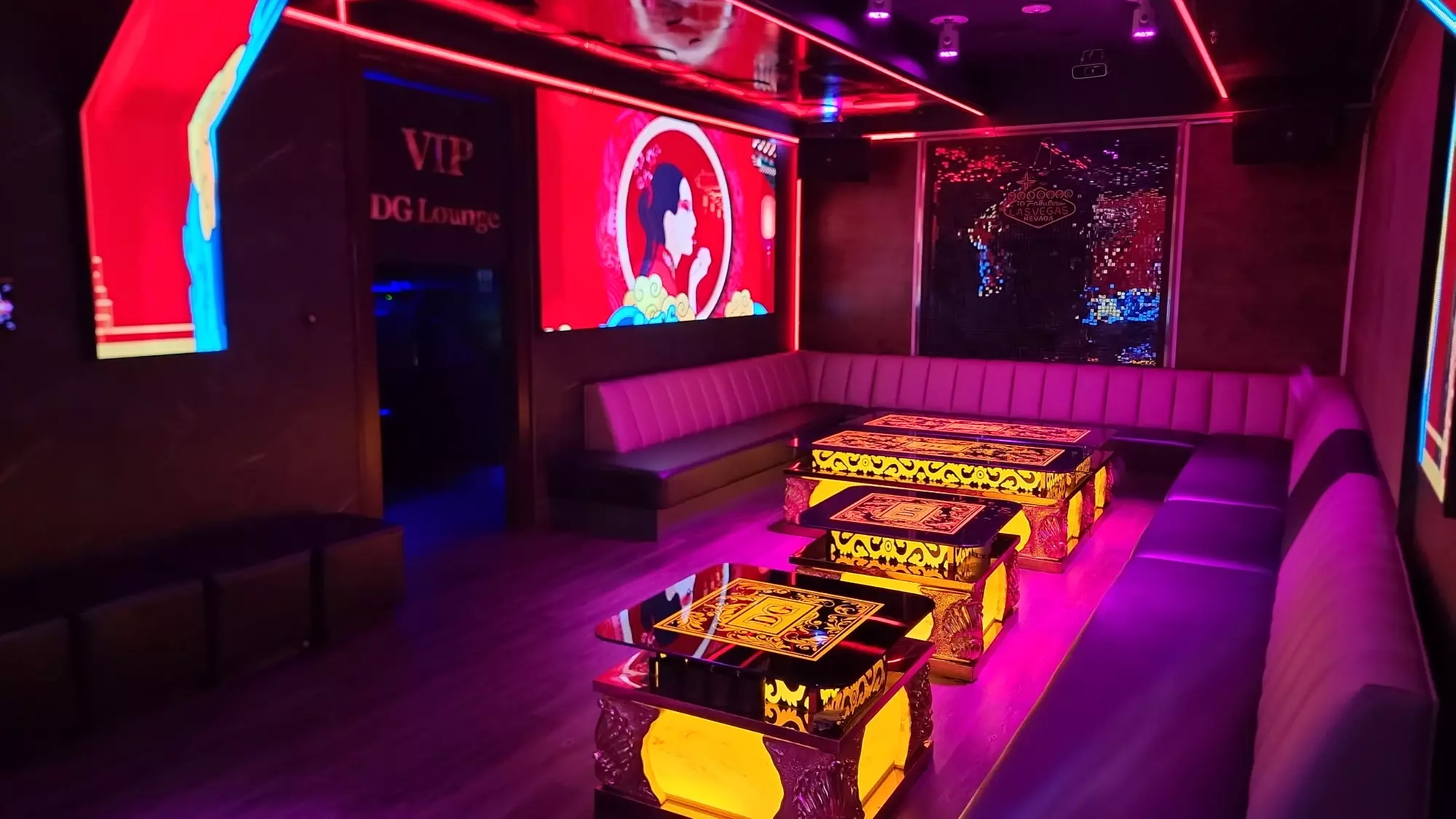 Sing & Celebrate: 1, or 2 hours karaoke room (Up to 10 People)