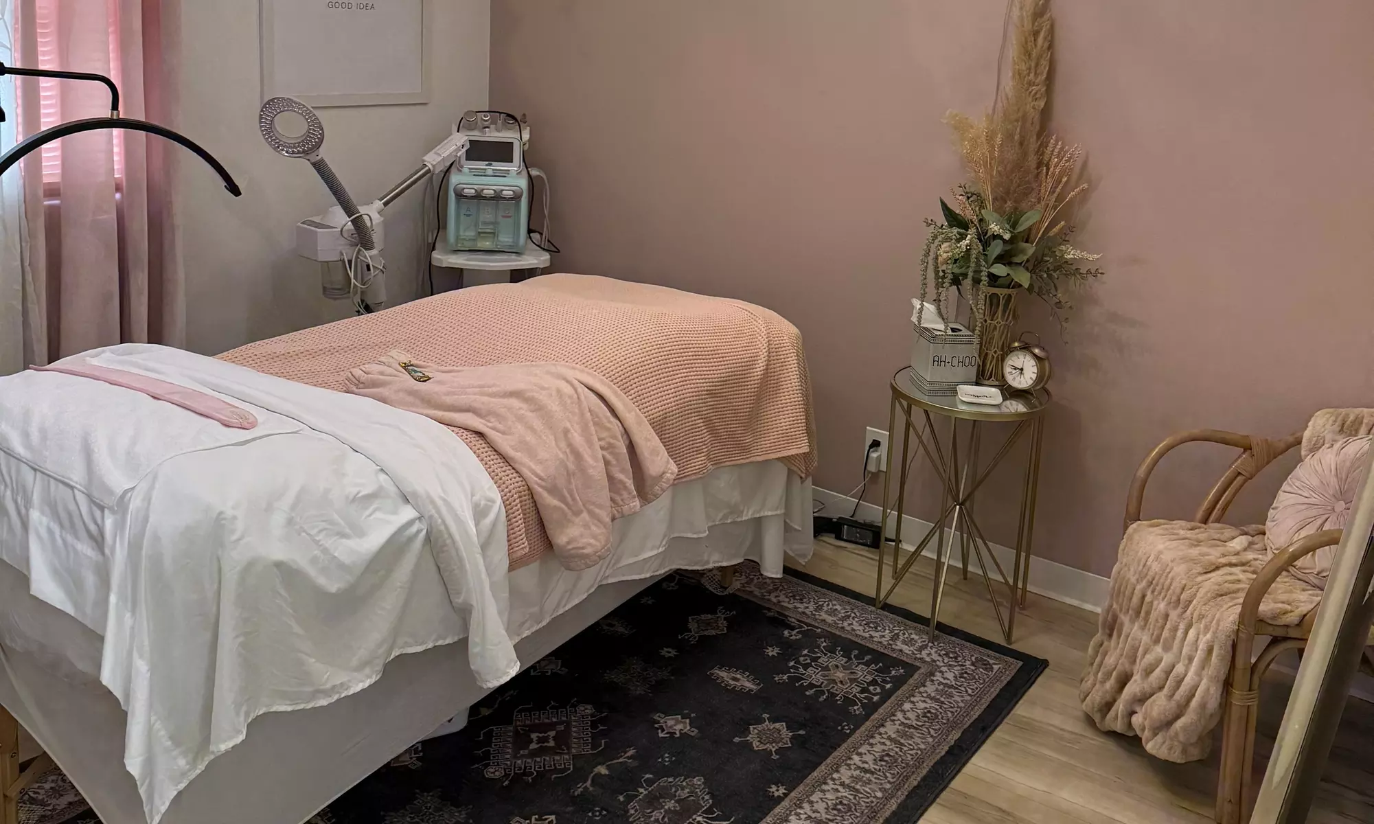 Brazilian Wax Sessions for Smooth, Long-Lasting Results