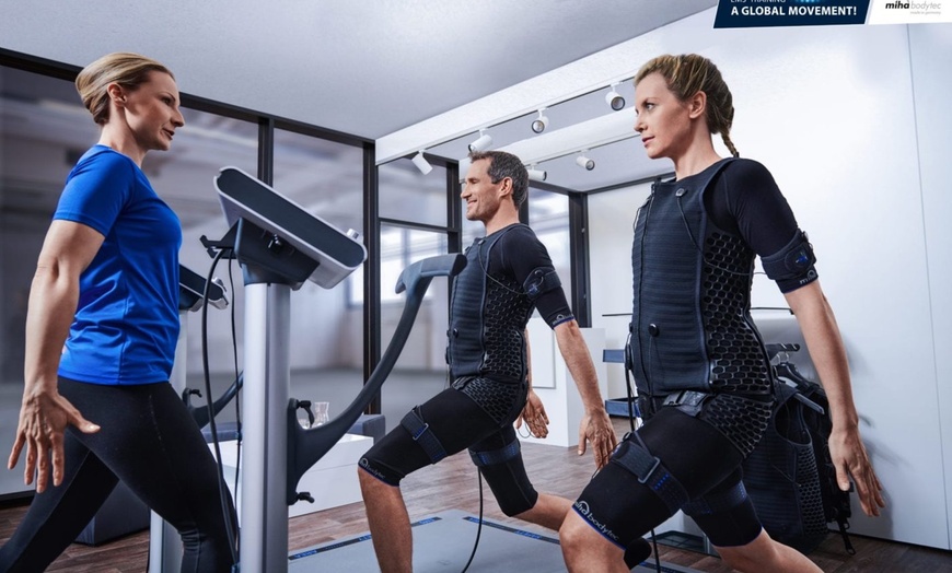 Image 2: Introductory, Starter Package, or 4-Week Transformation EMS Sessions 