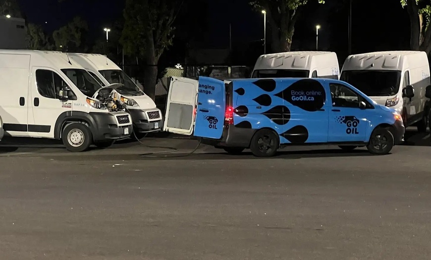 Image 5: Stay Road-Ready with Mobile Full Synthetic Oil Change Packages