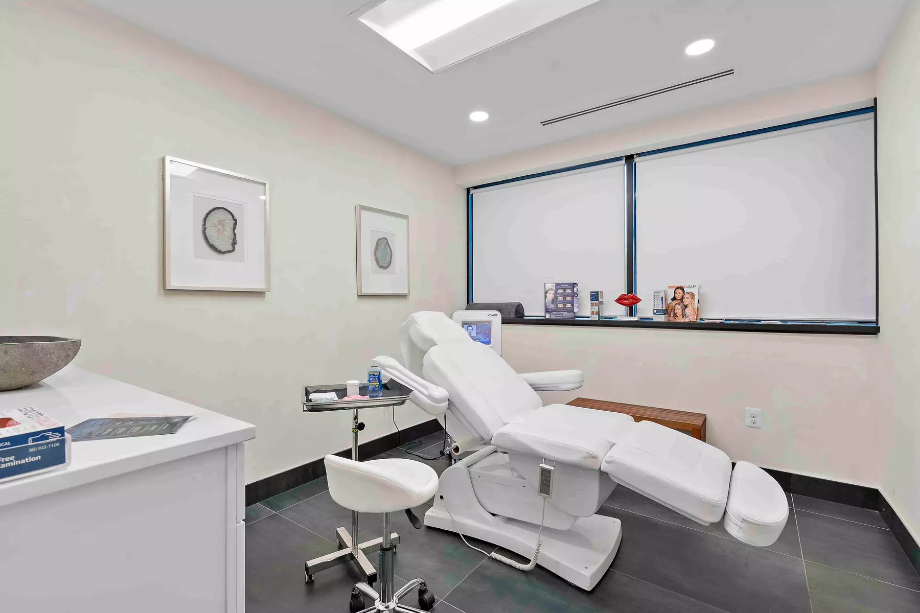 Laser Hair Removal for M, L, XL Areas and Full Body plus HydraFacial