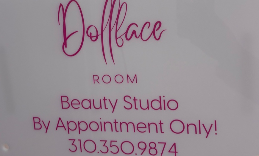 Image 2: Up to 76% Off on Lipo - Non-Invasive Laser-iLipo at Dollface room