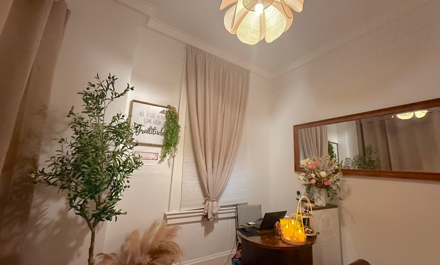 Image 1: Combination Ritual, Himalayan Salt Stone, Thai Aroma / Swedish Massage