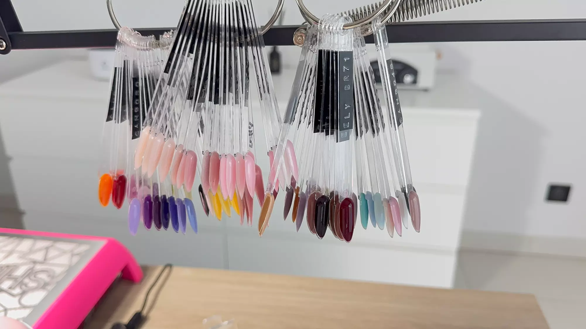 Beauté des ongles au style russe à Soisy-sous-Montmorency