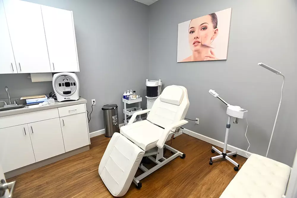 Achieve a Youthful Glow with 20, 40, or 60 Units of Daxxify