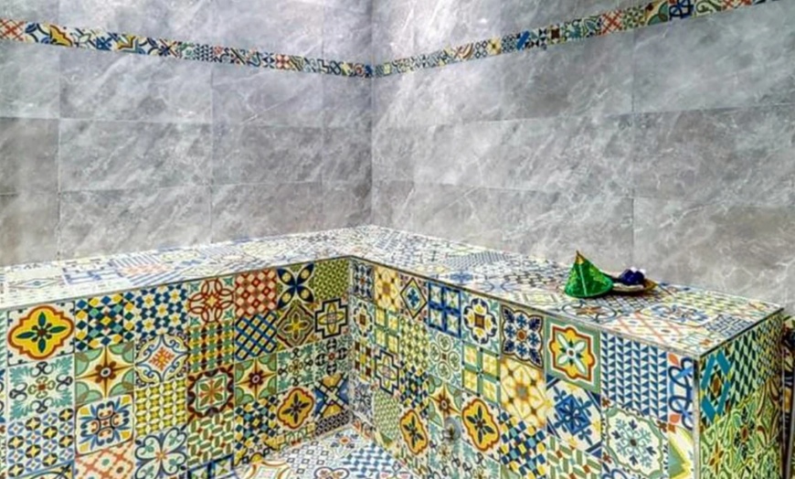 Image 3: Rituels hammam et gommage en solo ou en duo chez Sarah Lissage Paris