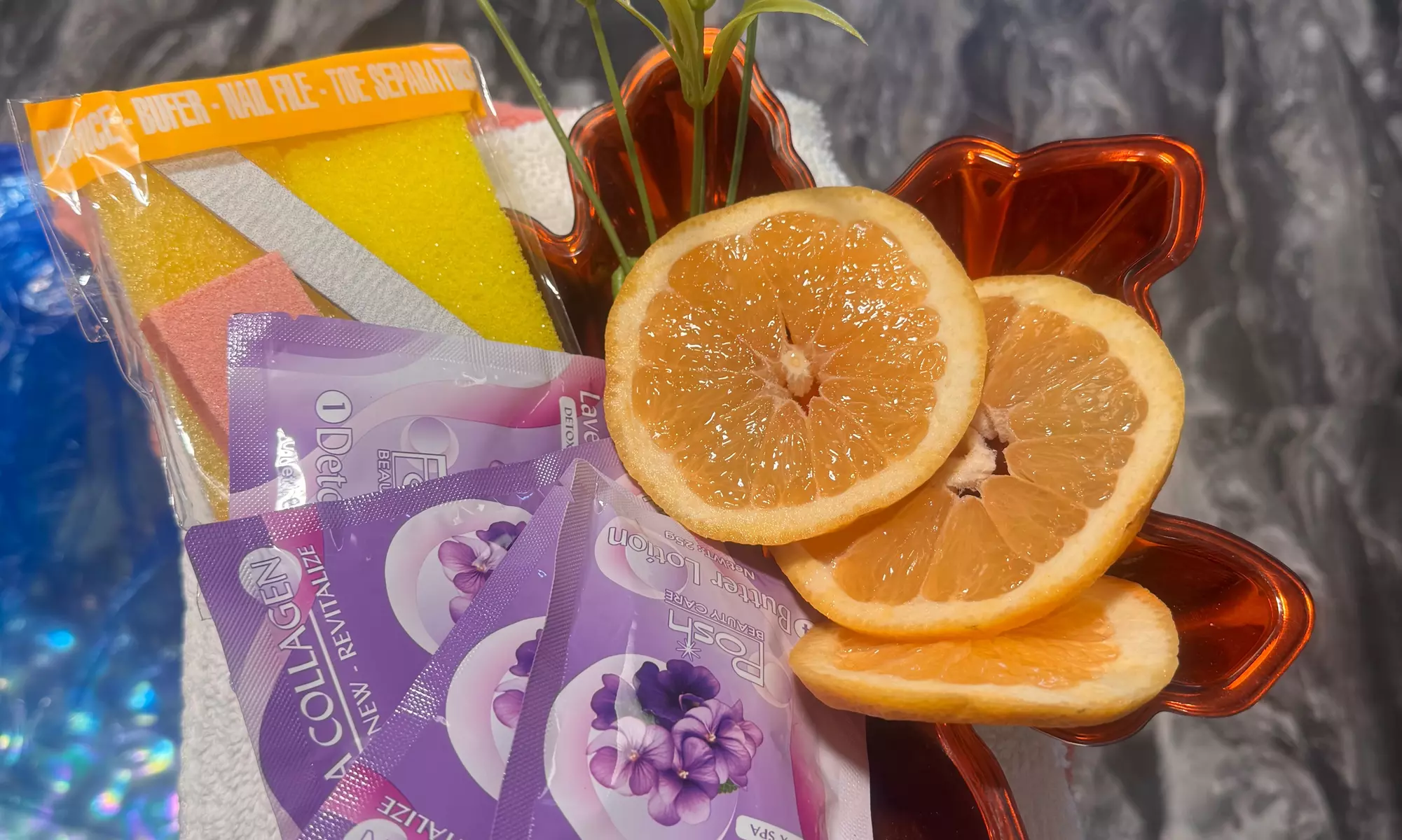 Orange, Milk & Honey or Deluxe Gel Pedicures