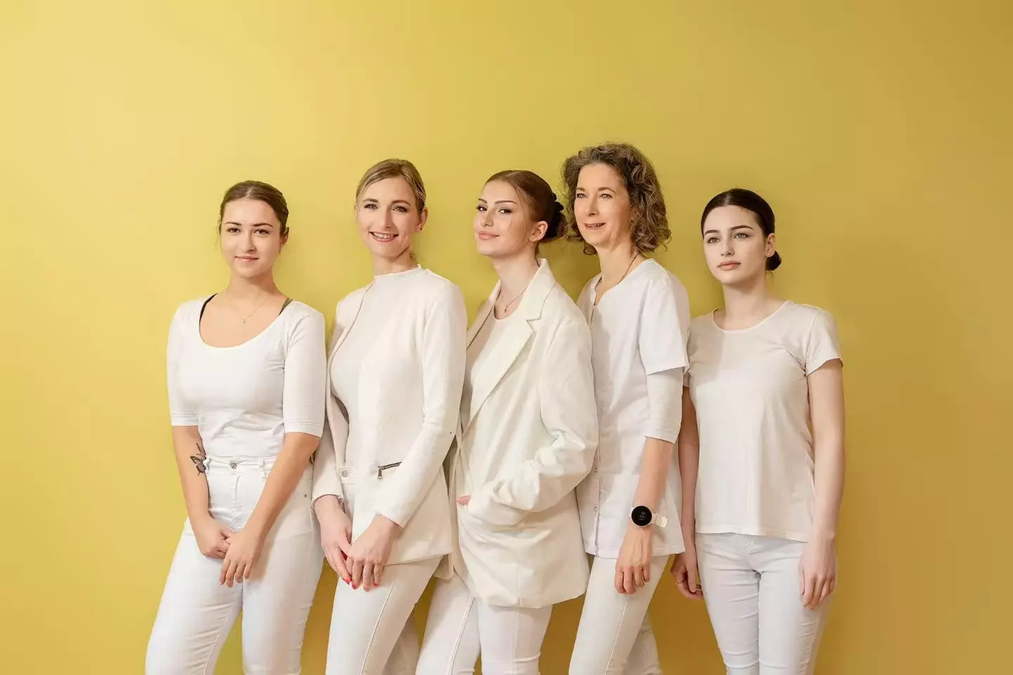 Wimpern- oder Augenbrauen-Treatment nach Wahl für 1 Person