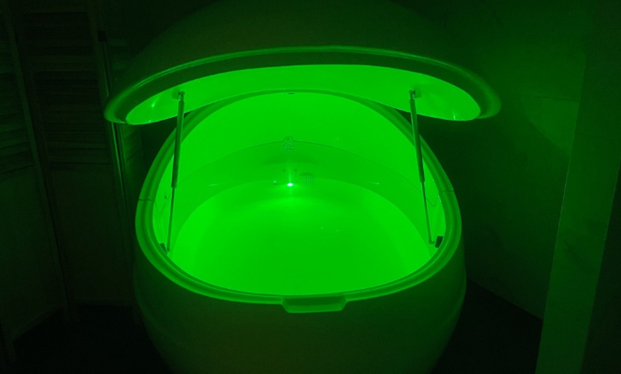 Image 2: Up to 57% Off on Flotation / Isolation Tank 