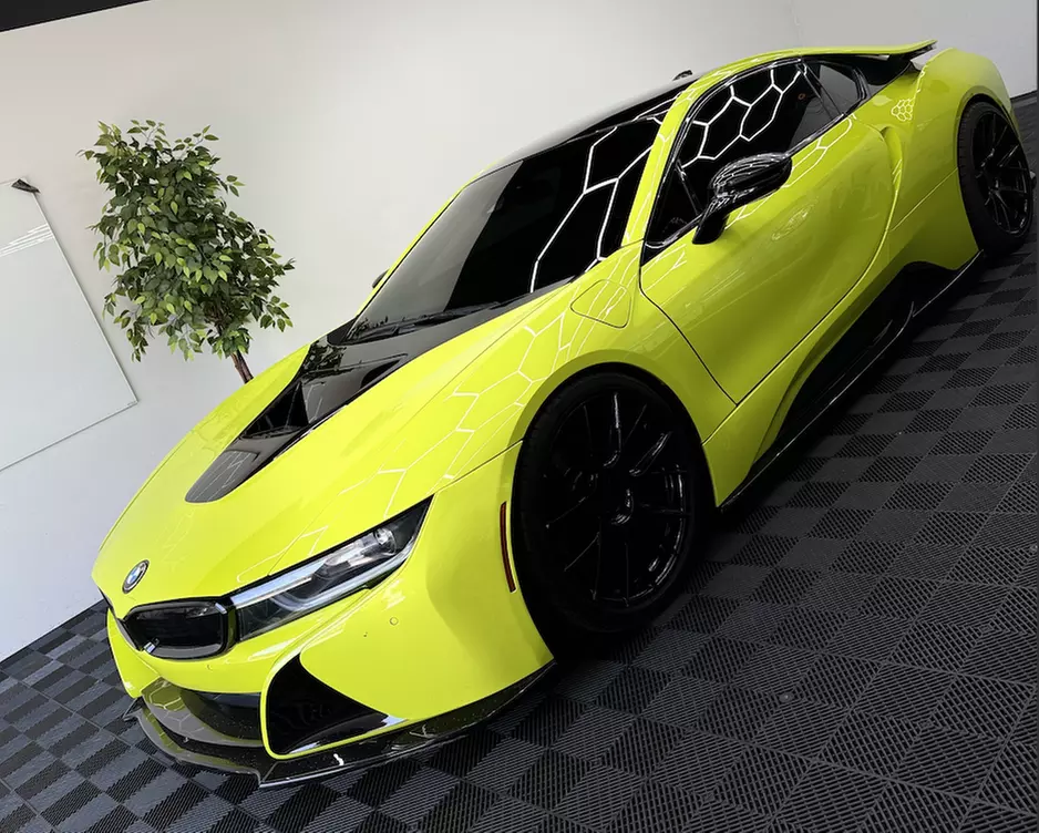 Transform Your Ride: Enjoy 40% Off on Stunning Window Tinting!