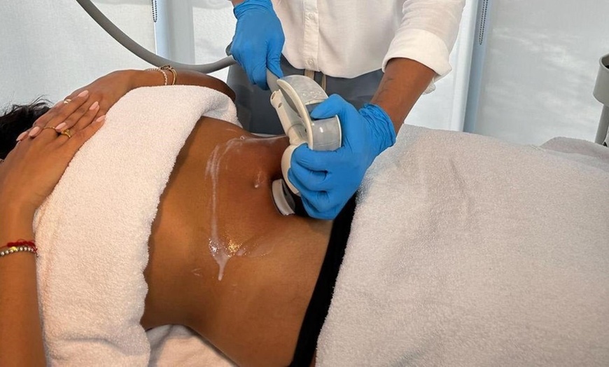 Image 2: Up to 38% Off on Massage - Chosen by Customer at relax Float Spa