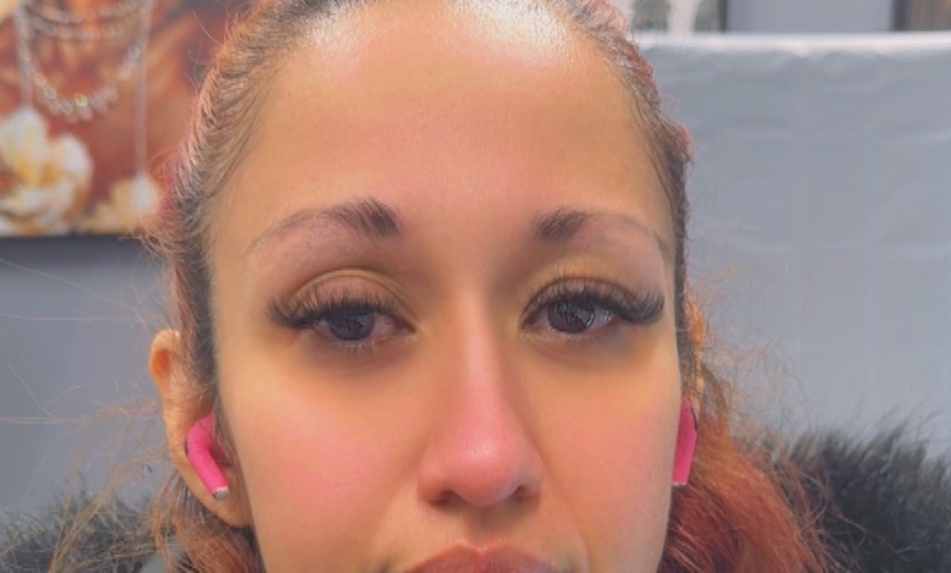 Image 4: Up to 38% Off on Eyelash Extensions at Le'Posh Esthetics