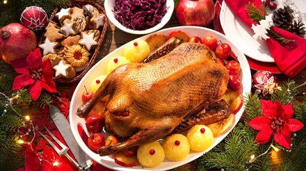 Weihnachtsmenü mit Brust oder Keule für 2 Personen inkl. je 1 Glas Sekt - Zum Alten Schloss  Bella Italia