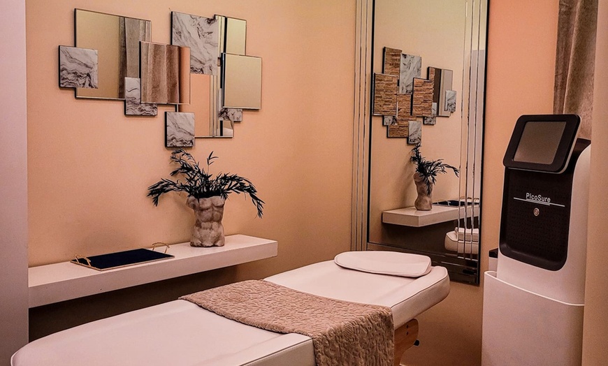 Image 2: 1 o 2 sesiones de tratamiento con exosomas con protocolo medicalizado