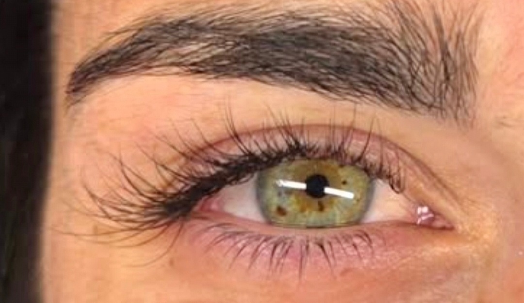 Extensions de cils méthode cil à cil, volume mixte ou russe