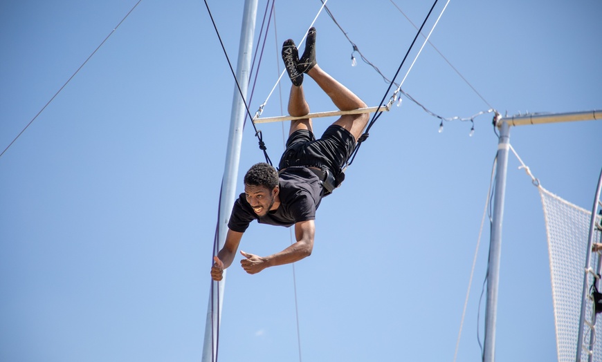 Image 2: Up to 33% Off on Trapeze (Experience) at Fly Mile High