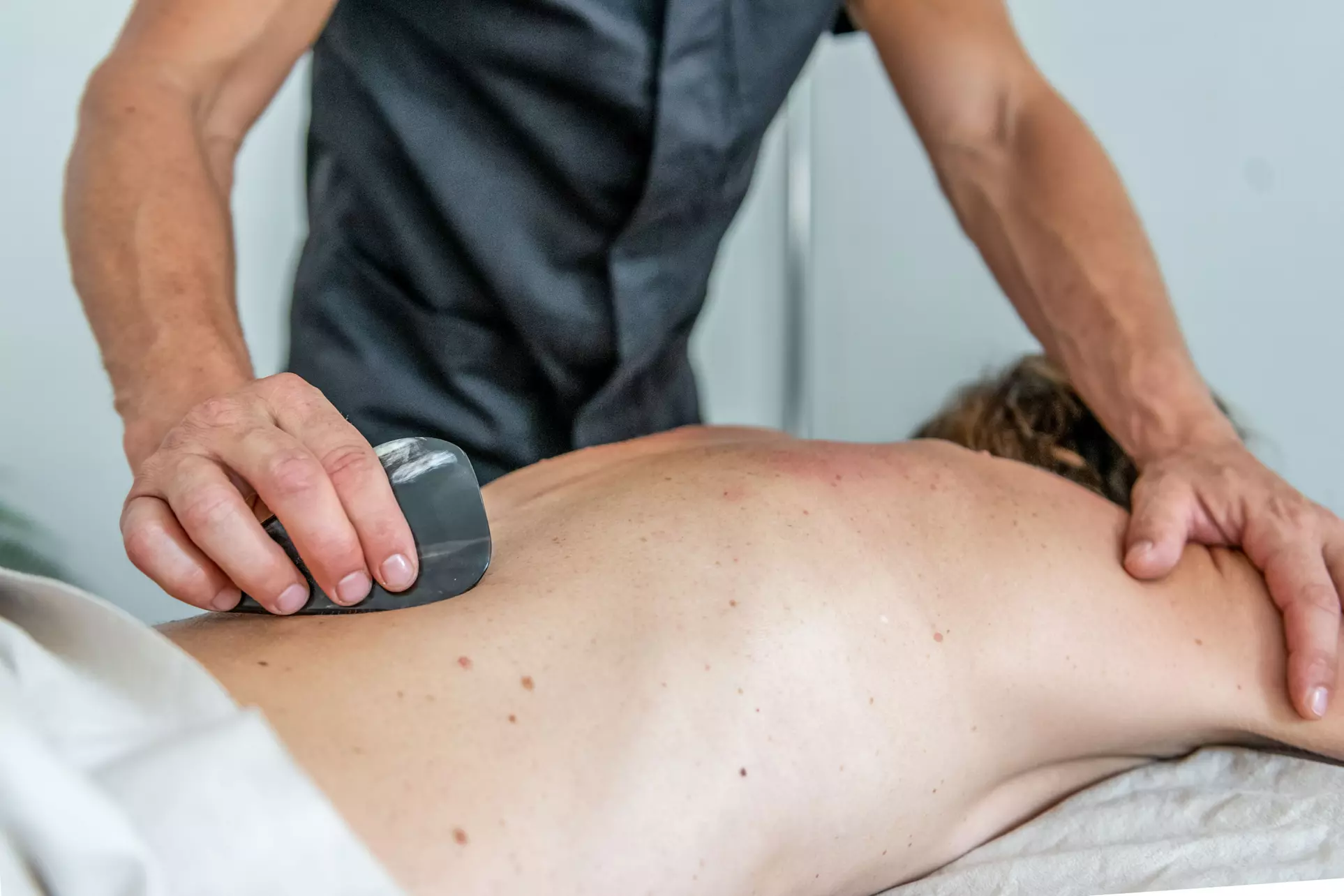 Jusqu'à 42% de remise sur Massage - Autre spécialité chez Adrien Moine Massage Tuina Praticien En Energetique Traditionnelle Chinoise Villefranche Sur Saone