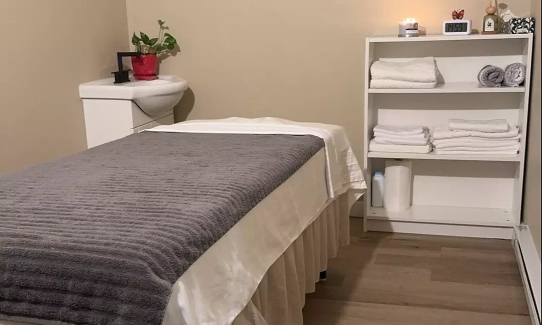 Relax with Deep Tissue Massage and Foot Reflexology Therapy Options