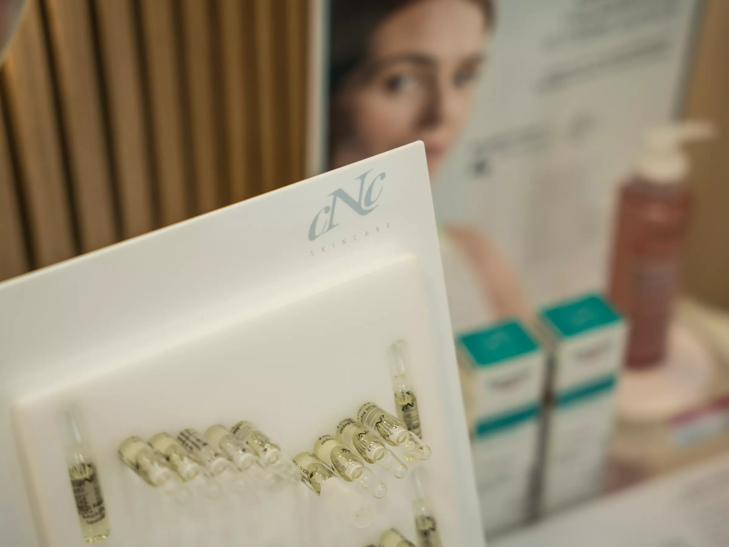 Verwöhne deine Haut: Microneedling Gesichtsbehandlung