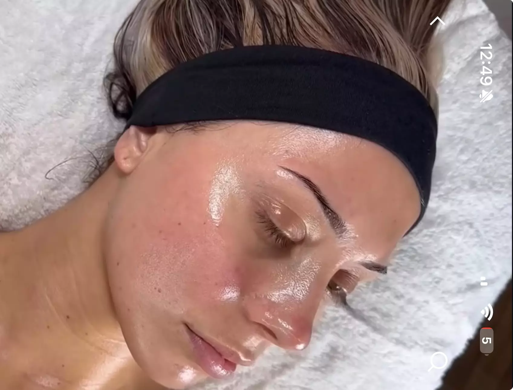 Up to 53% Off on Facial - Peeling at Lara skincare and Permanent Makeup Clinic