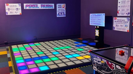 Interaktywna gra Pixel Rush dla całej rodziny Interaktywna gra Pixel Rush dla całej rodziny