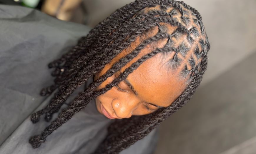 Image 10: Up to 10% Off on Salon - Hair Locking/Dreadlocks at Loc queen