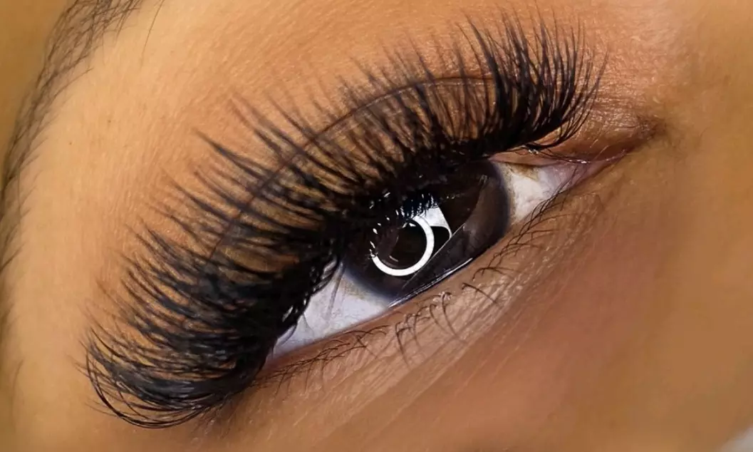 Full Set Hybrid Lash Extensions with Perm and Tint for Stunning Eyes