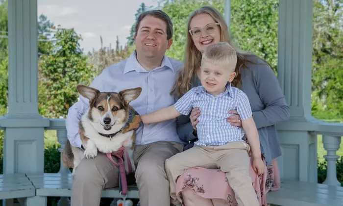 Capture Cherished Moments with Outdoor Family Photo Sessions