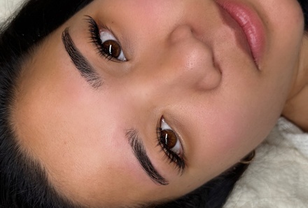 Full Lash Extensions Set (Any Style) - Hiighbrows beauty