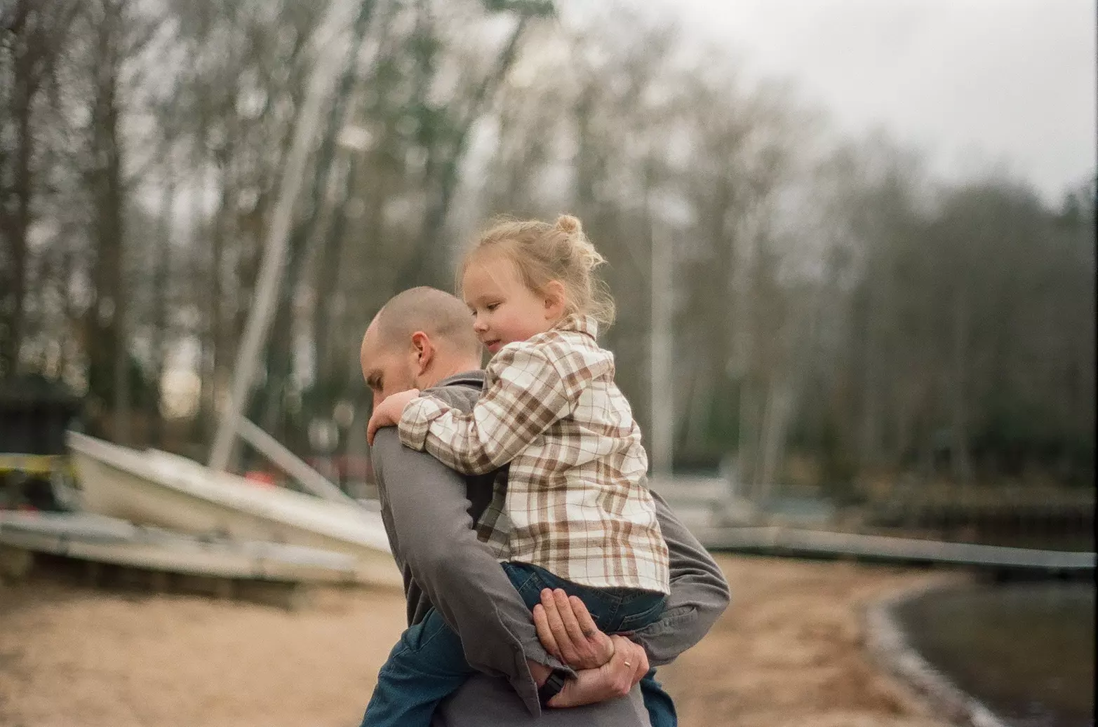 Outdoor Film Photography Session: Capture Genuine Life Moments