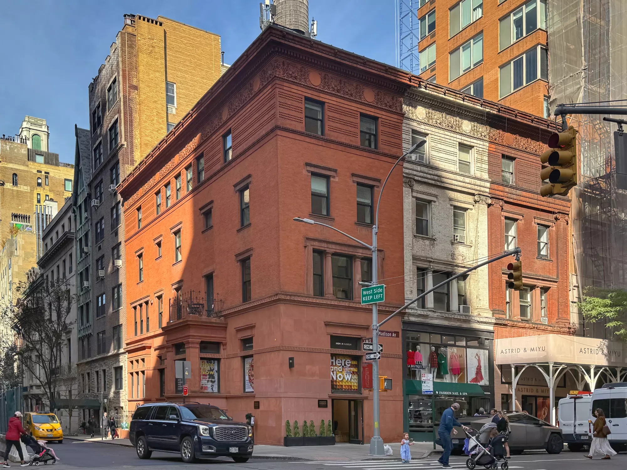 Explore Memor Museum with Admission Options for All Ages & Groups