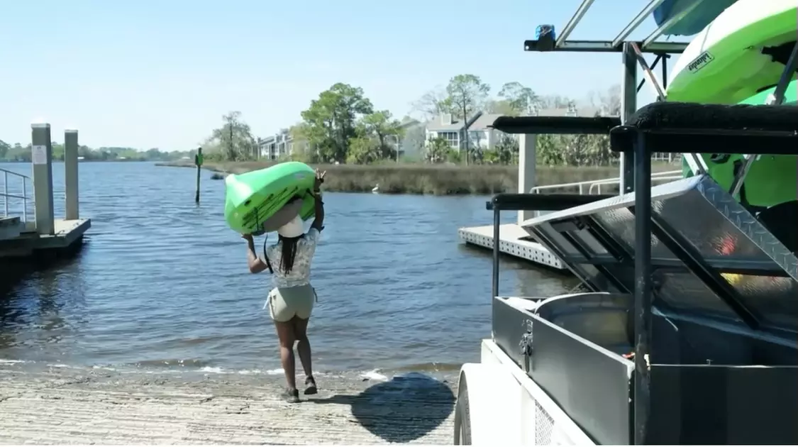Kayak Rental Jacksonville – No Hauling, No Hassle!