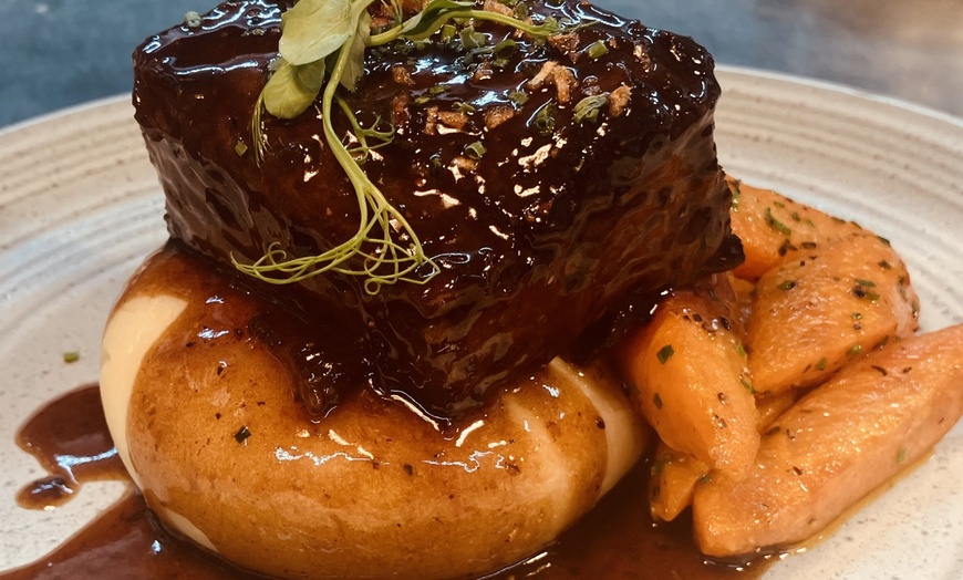 Image 6: For 1, 2 or 4 People: 2-Course Meal with Beer or Wine