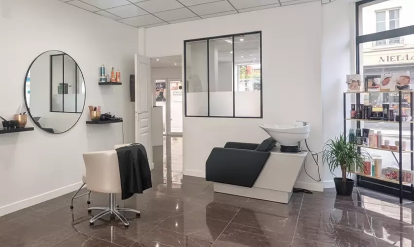 Blanchiment dentaire avec Sofya Beauty