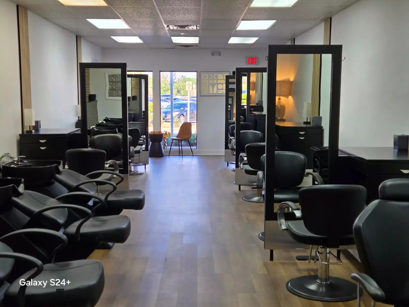 Balayage, Highlights & Single-Process Color with Styling Options