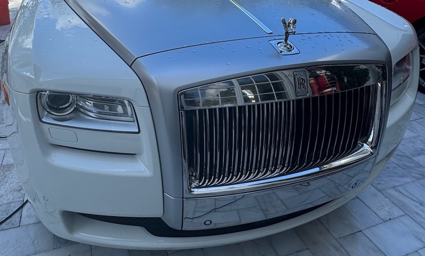 Image 3: Reyes Mobile Detailing ELITE PACKAGE: Get That Showroom Shine Back!