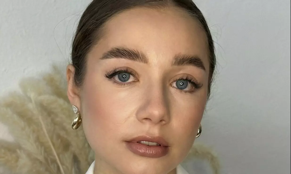 Wimpern-Lifting inkl. Färben und/oder Augenbrauen-Lifting inkl. Färben und Zupfen für 1 Person (bis 58% sparen) - Primary Image