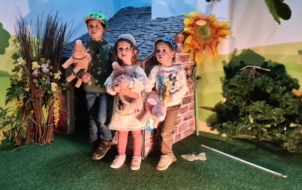 Kinder-Escape-Room „Die 3 kleinen Schweinchen“ für bis zu 5 Spieler - Ticking Clock