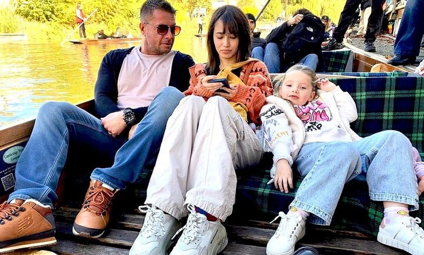 Image 3: Explore Oxford With a Guided 60-Minute Punting Tour on the Cherwell