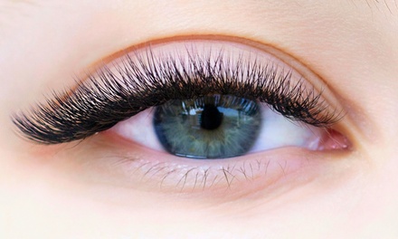 One Full Set of Volume Eyelash Extensions: The Faux Look - NWAR STUDIOS