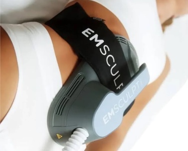 One Cavitation Treatment + Radio Frequency + EMS - Goddess wellness and beauty