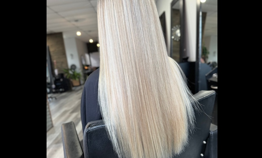 Image 9: Transform with Haircut, Conditioning, Smoothing, Highlights, & More 