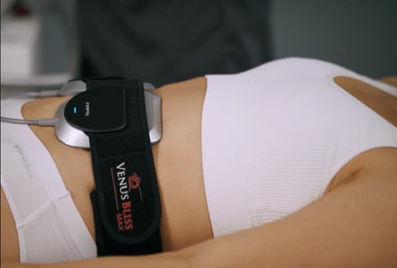 ONE 30-Minute EMS (Electrical Muscle Stimulation) Sessions - Blissful Beauty MedSpa