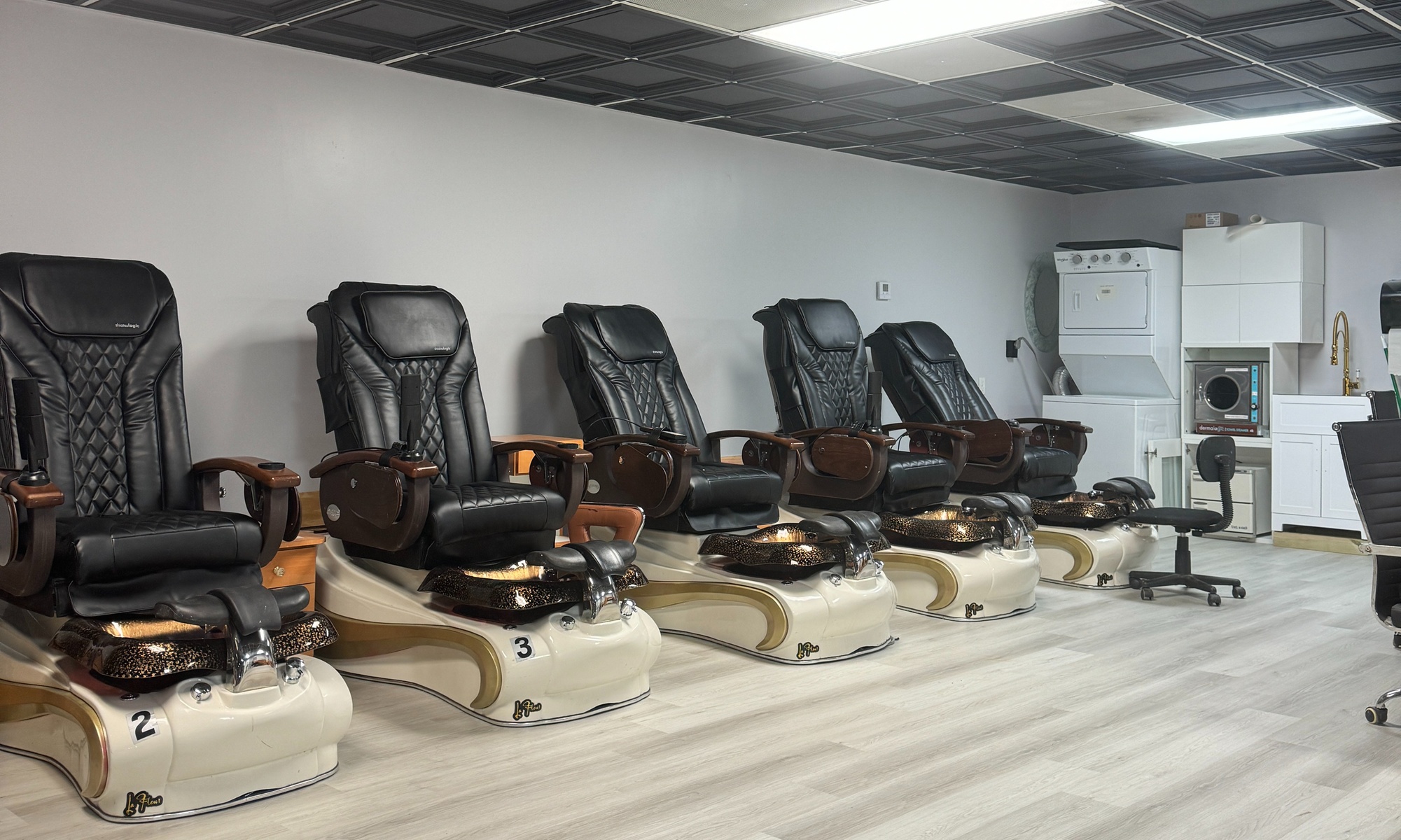 Pedi and Manicure + Foot Massage & Hot Towels Combo