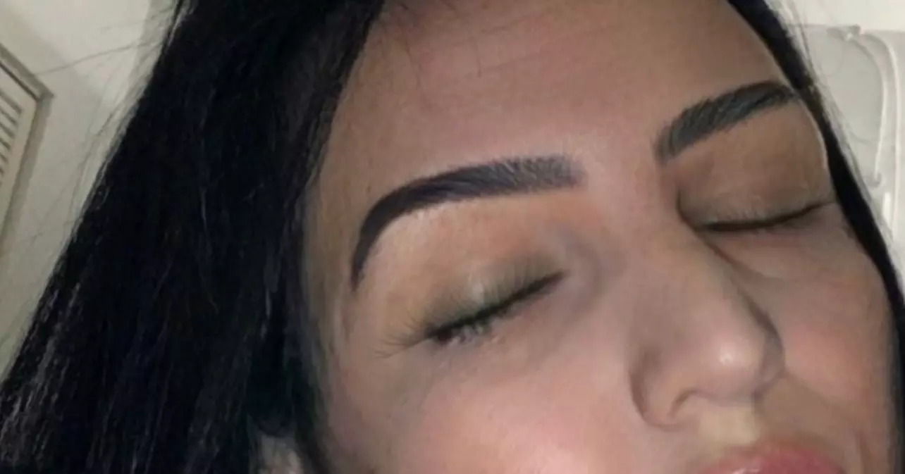 Up to 58% Off on Eyebrow Shaping at samara_pmu