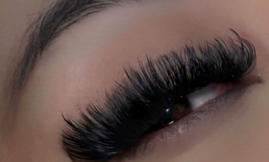 Image 2: Up to 41% Off on Eyelash Extensions at Gabby Glowup Beauty