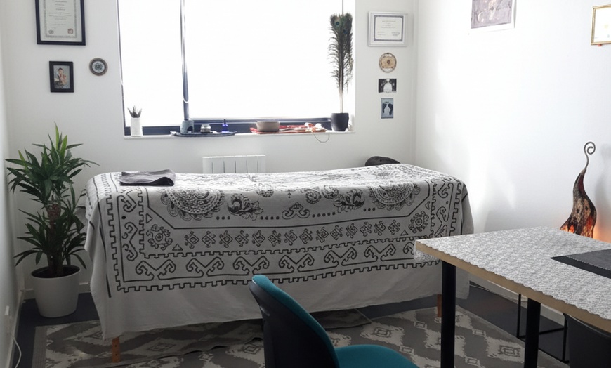 Image 1: Jusqu'à 43% de remise sur Massage - Classique chez Andalusian Mirabella