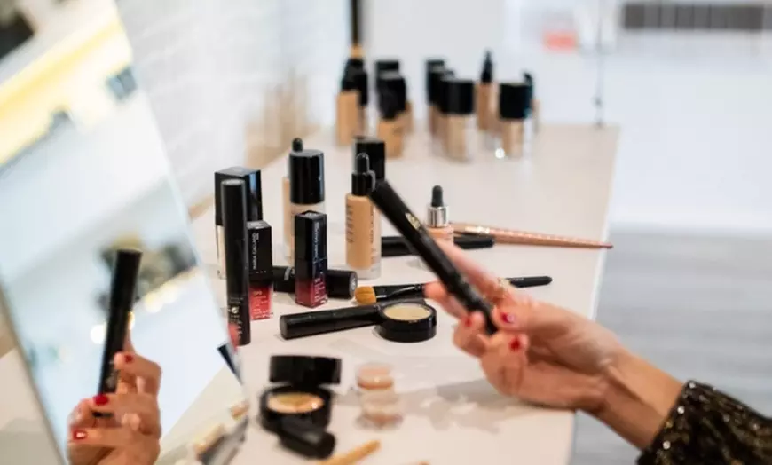 Jusqu'à 67% de remise sur Maquillage / Cosmétiques chez INTEMPORELLE