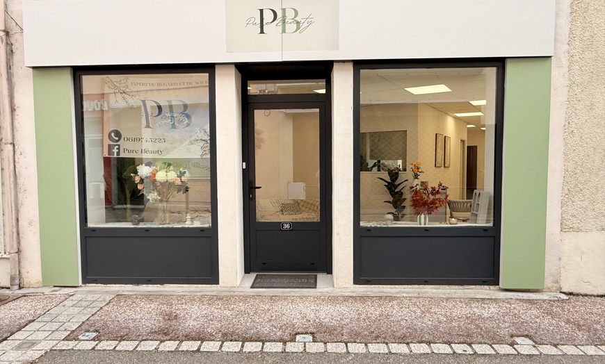 Image 2: Jusqu'à 35% de remise sur Epilation à la cire - visage / sourcils chez Pure Beauty